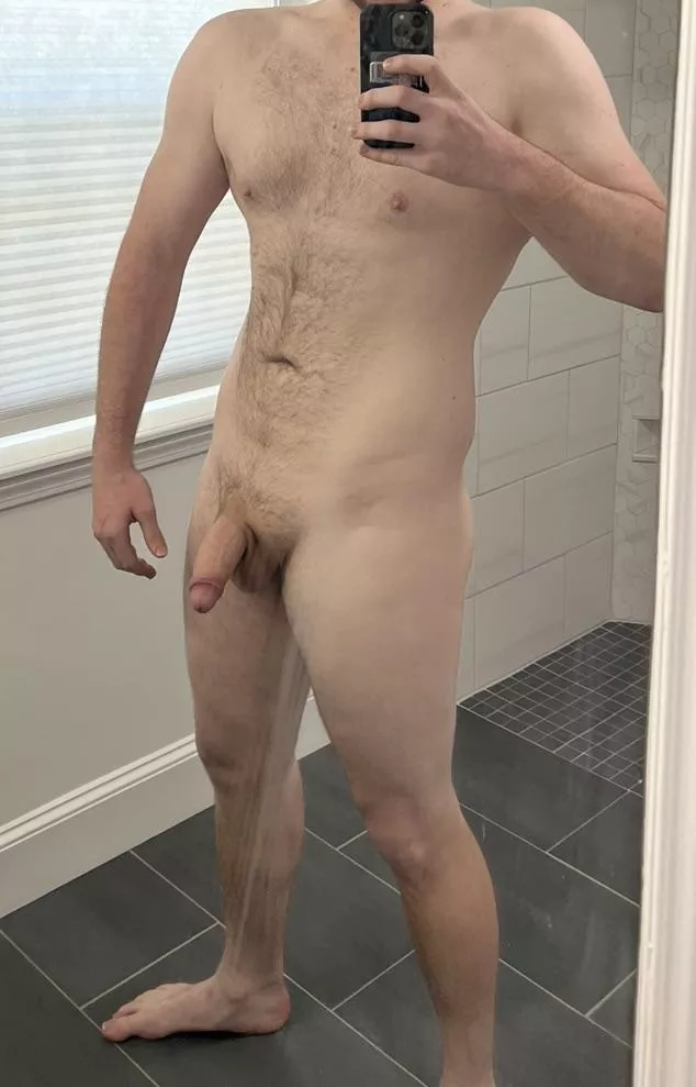[M] 20 6’8” 260 first post in a while, lost some weight