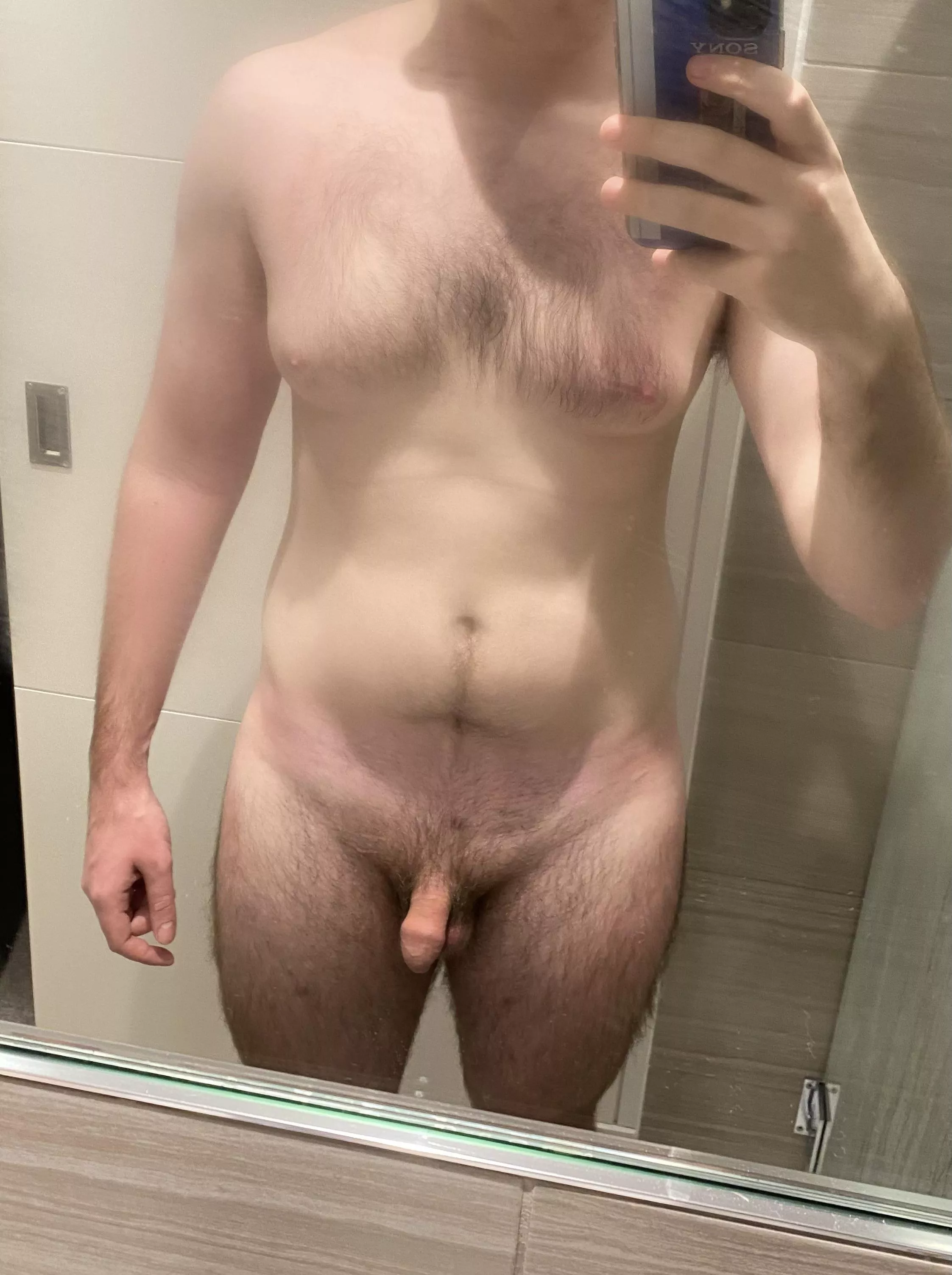 [M, 23, 6’0, 185lbs] Fresh out the shower