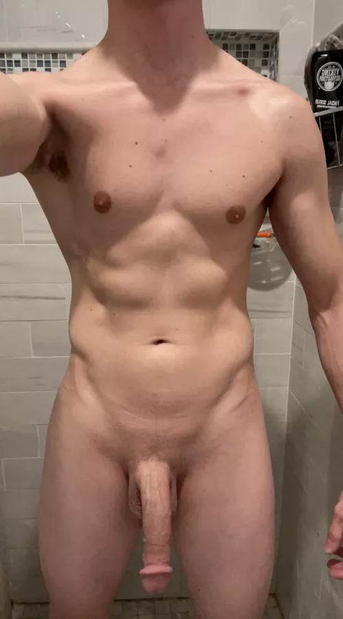 (M) 25 be bold be free show the world your pp 😂