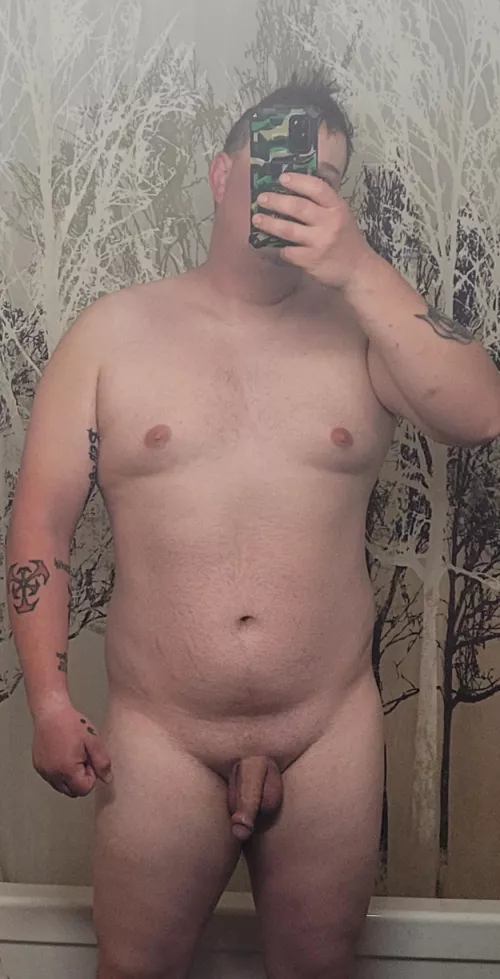 M 33 220lbs 5' 10