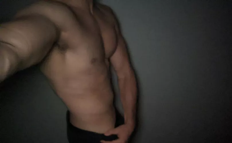 [M] If you're sorting by new, say hi :) Good workout, ready for some good relaxation :)