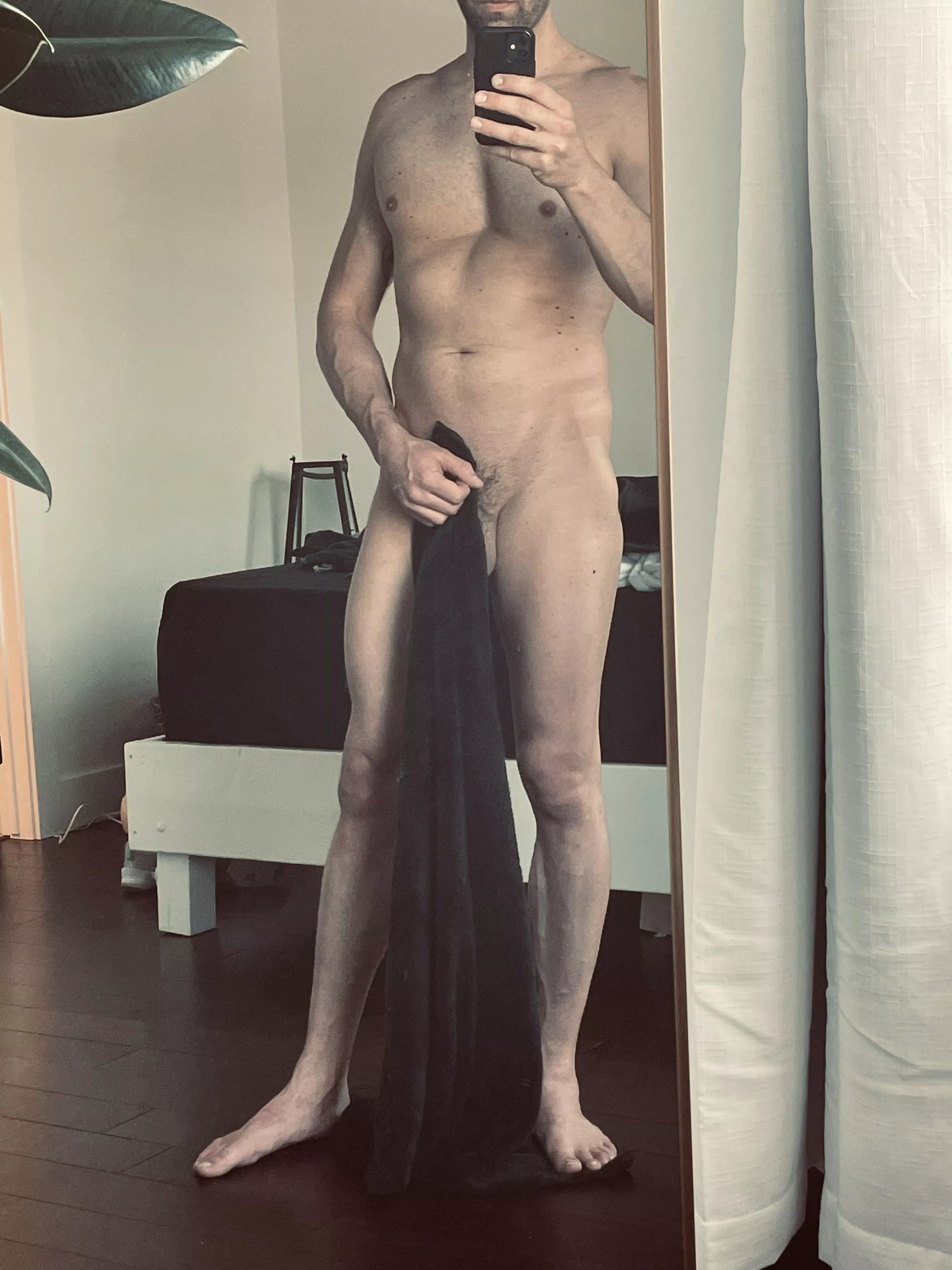 [m] summer abs are close