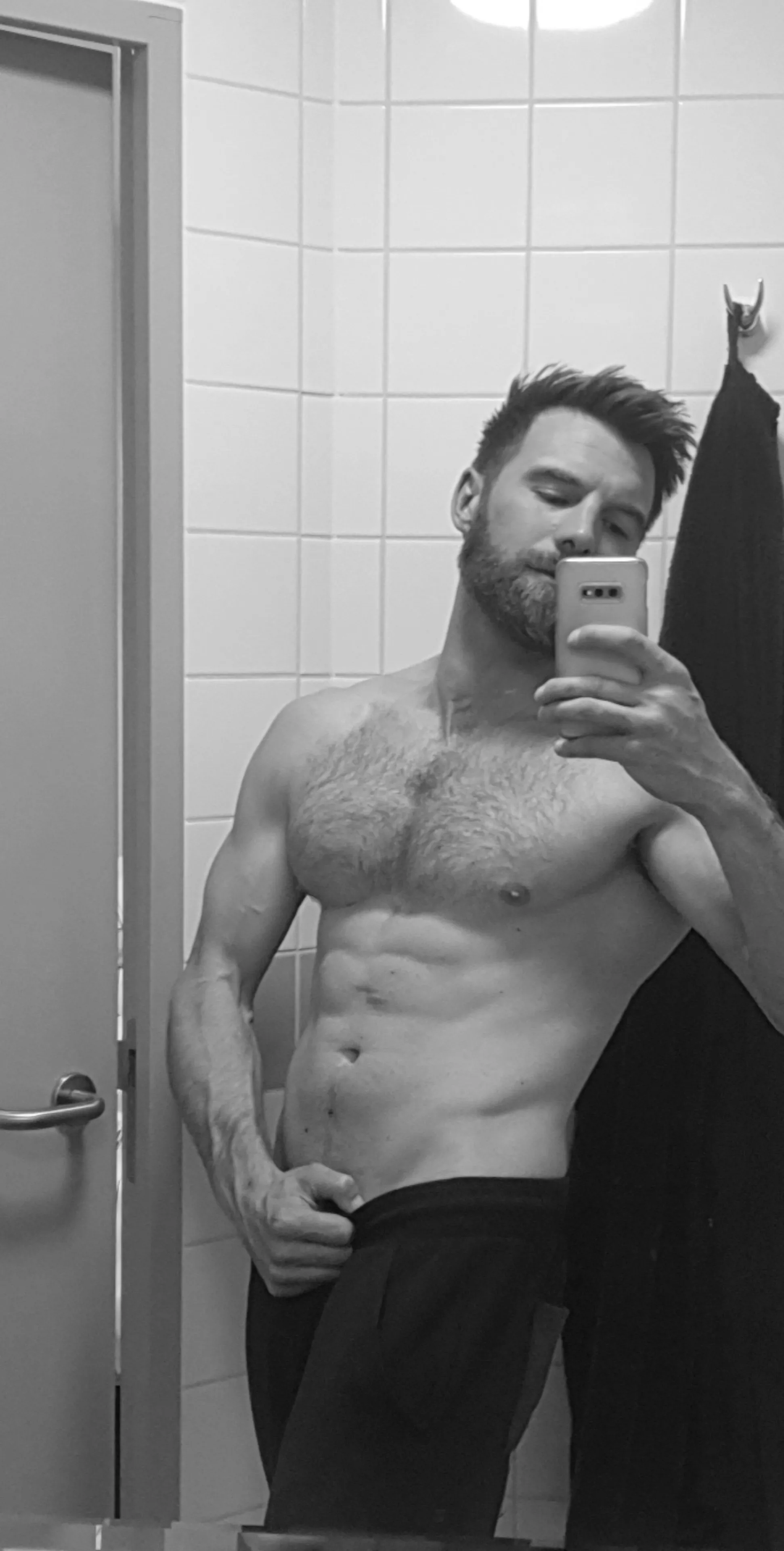 (M) uk ...come say hey!! ( sorry ..not the lads)