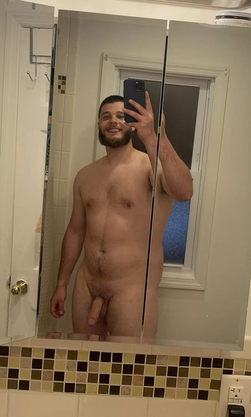 [m] Who’s into dad bods?