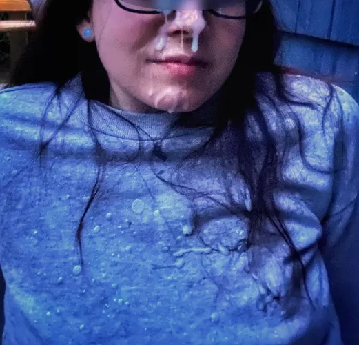 Made a mess on more than just my face💦 🤓 (f) OC