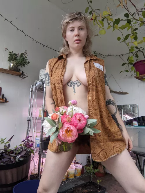 Made this bouquet for my date yesterday. she was absolutely adorable.