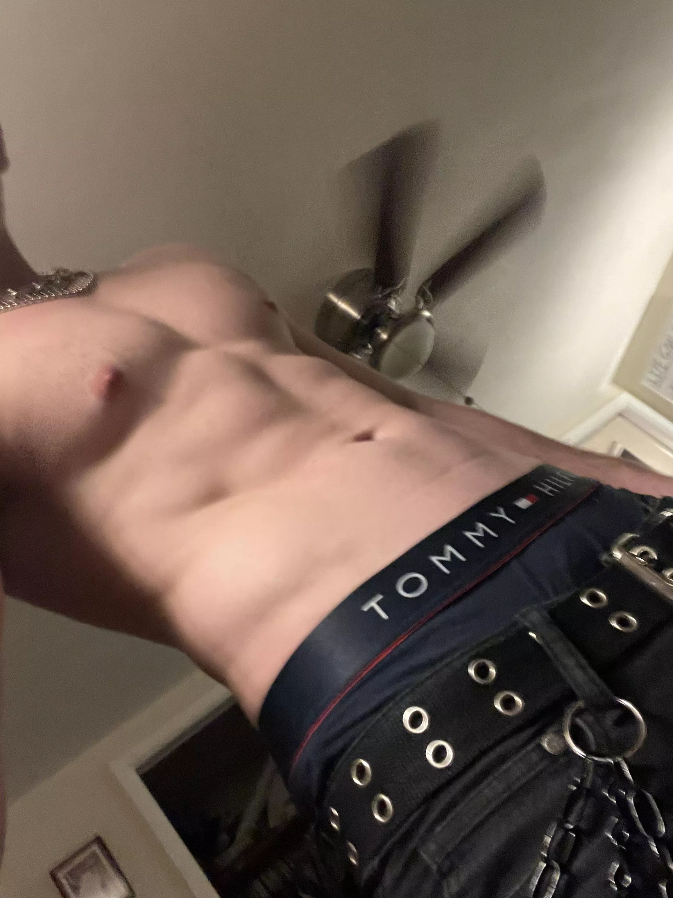 make googly eyes at me over dinner? 🥺 make googly eyes at me over dinner? 🥺