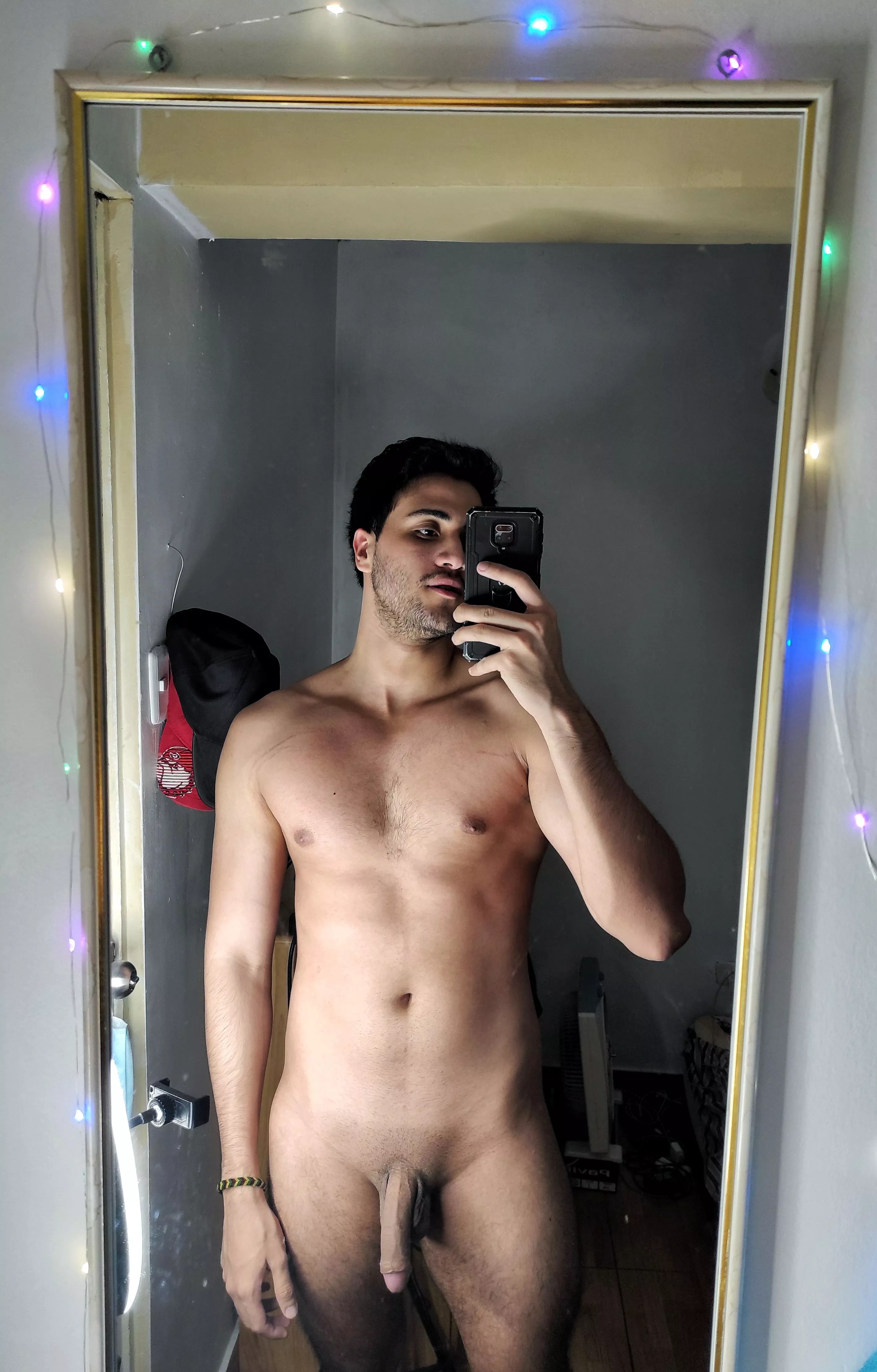 make my dick hard 🥵🍆