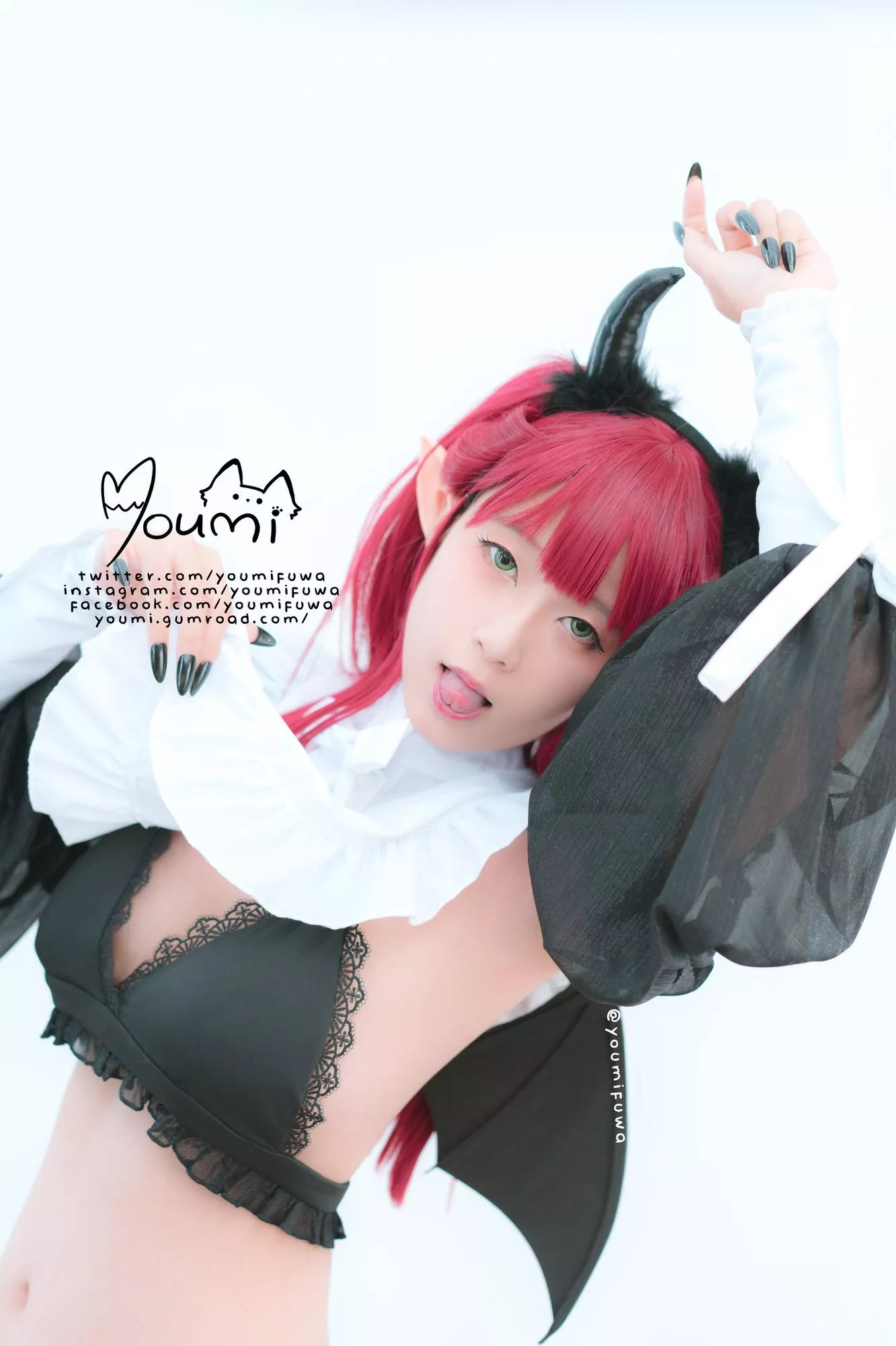 Marin Kitagawa as Liz Succubus Cosplay by @youmifuwa