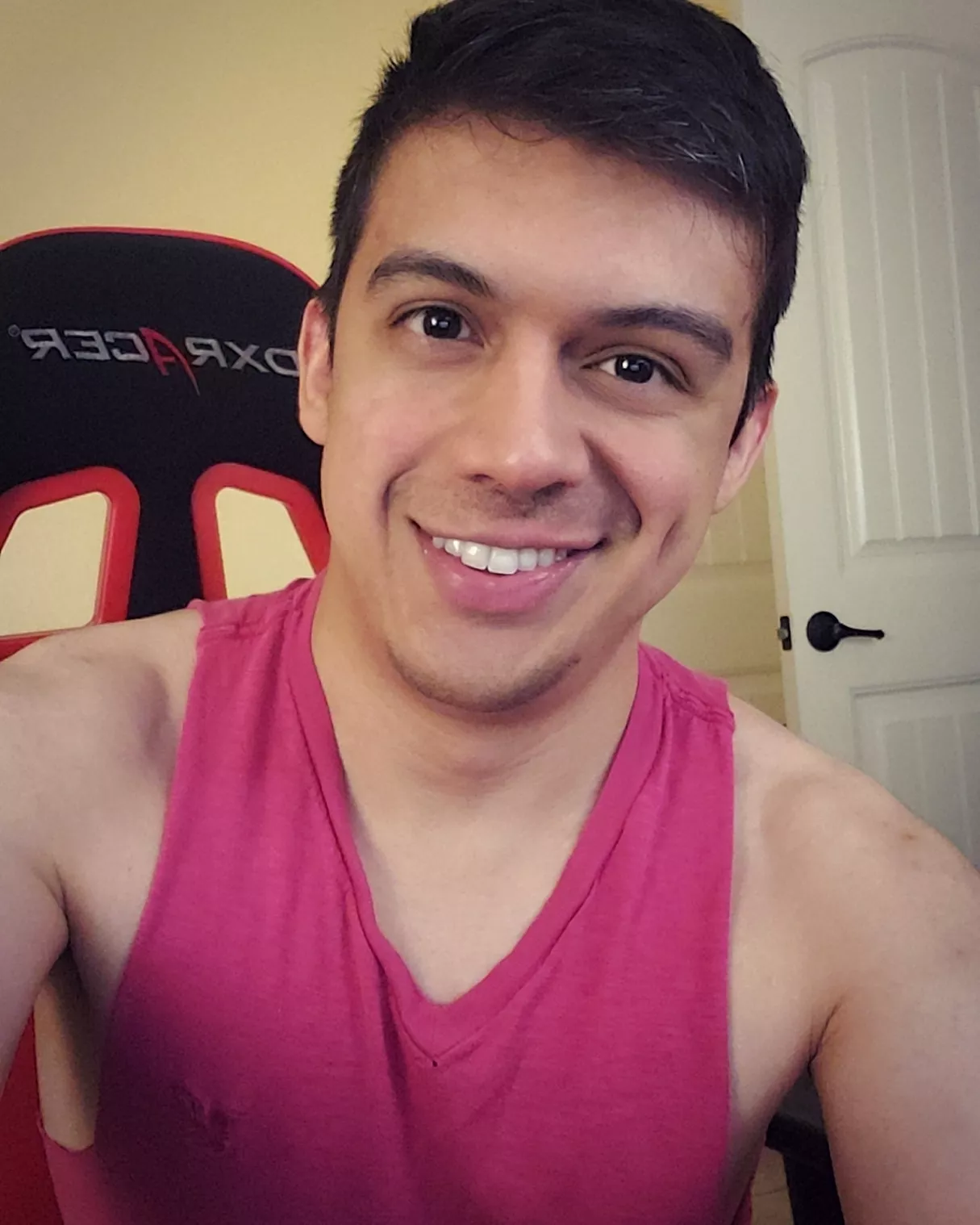 Me trying not to tilt after Demoting on League lol Me trying not to tilt after Demoting on League lol