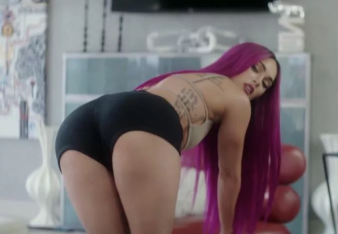 Megan Fox “Good Mourning”