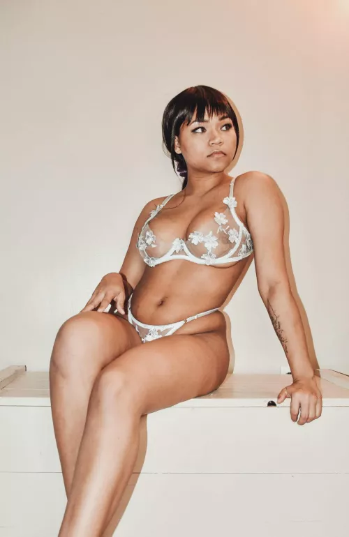 Milfie of two. Time for a third?