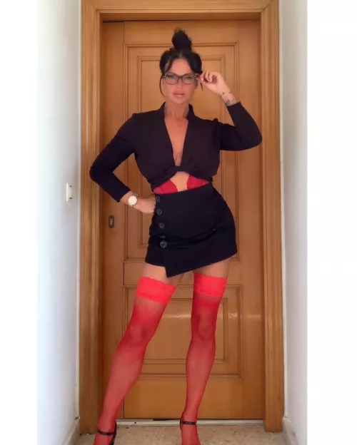 Miss Fox is waiting!😉 free link👇🏻