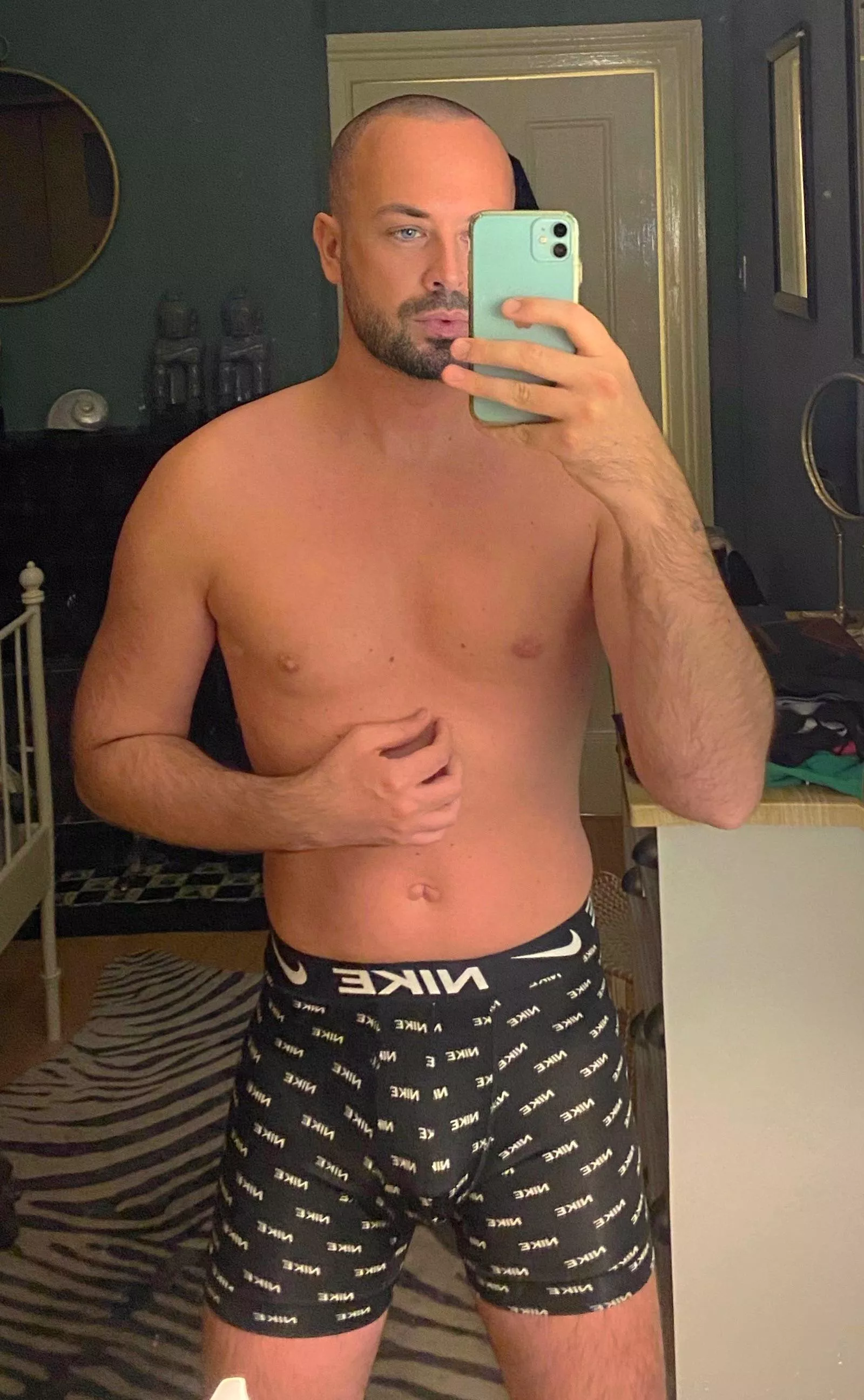 Monday morning ✌🏽