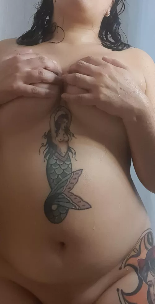 More about how I shower in my OF FREE