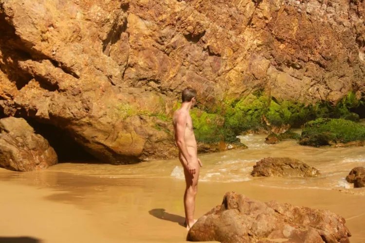 More In Algarve beaches, Portugal…true paradise… 😉 love to read what u think with lot of details so much. Ask me whatever u want ….➖