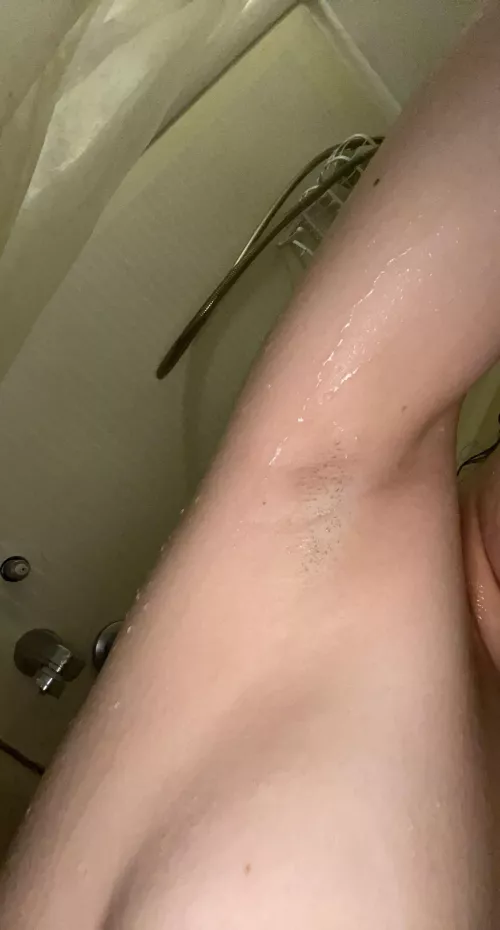Morning shower pits❣️