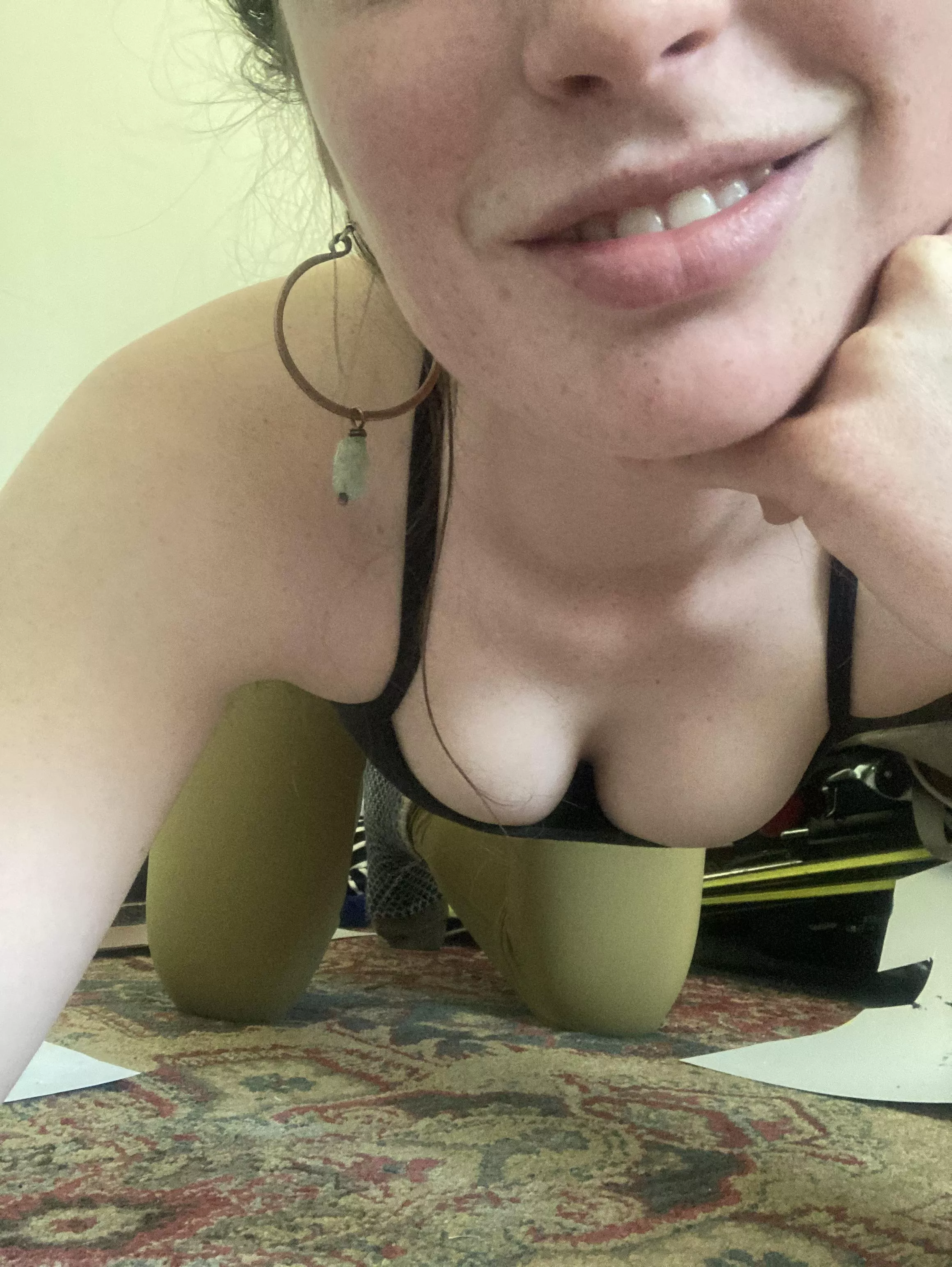 Morning stretches 🌞