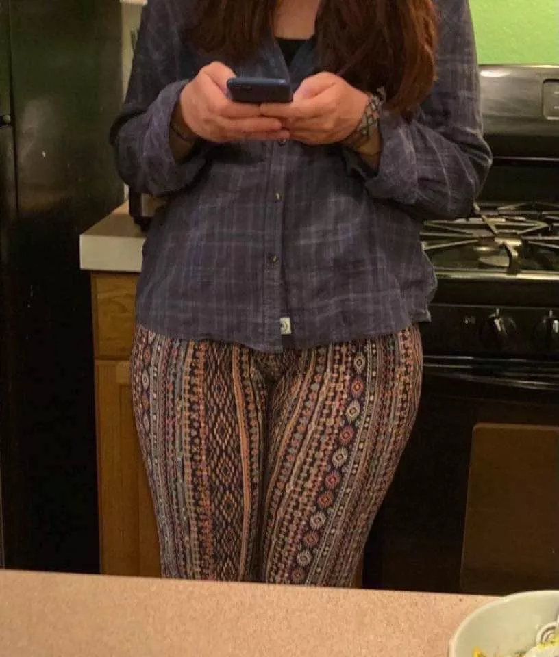 Morning wife hips🔥😈🍑 Morning wife hips🔥😈🍑