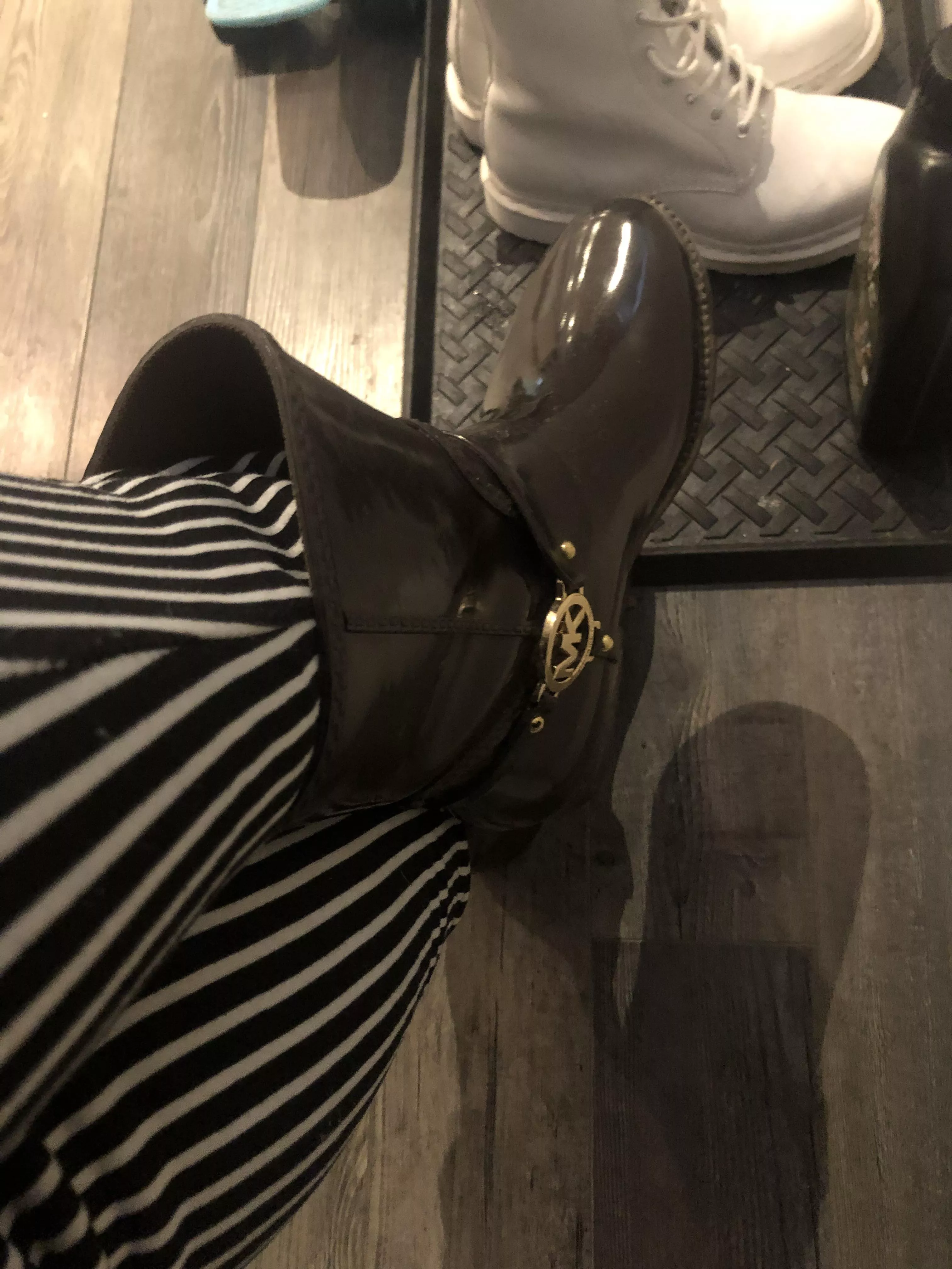 Muddy boots tongue cleaned by slave this morning… 🤎