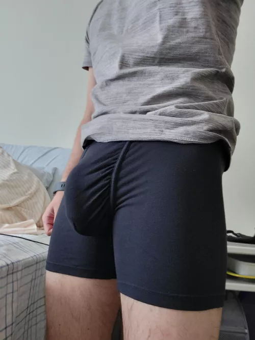 my buldge needs a hand.. or mouth