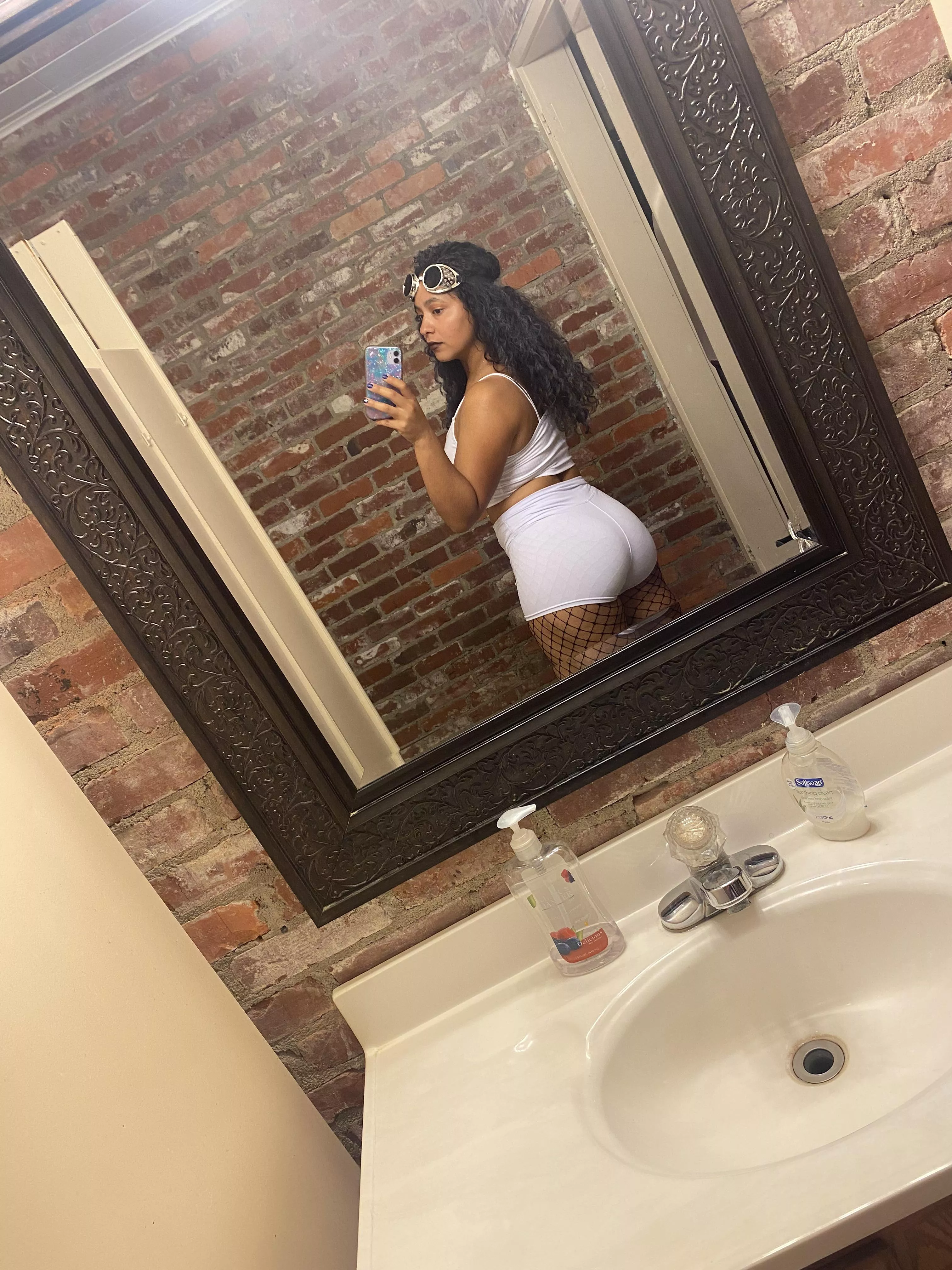 My cheeks were poking thru the holes🖤