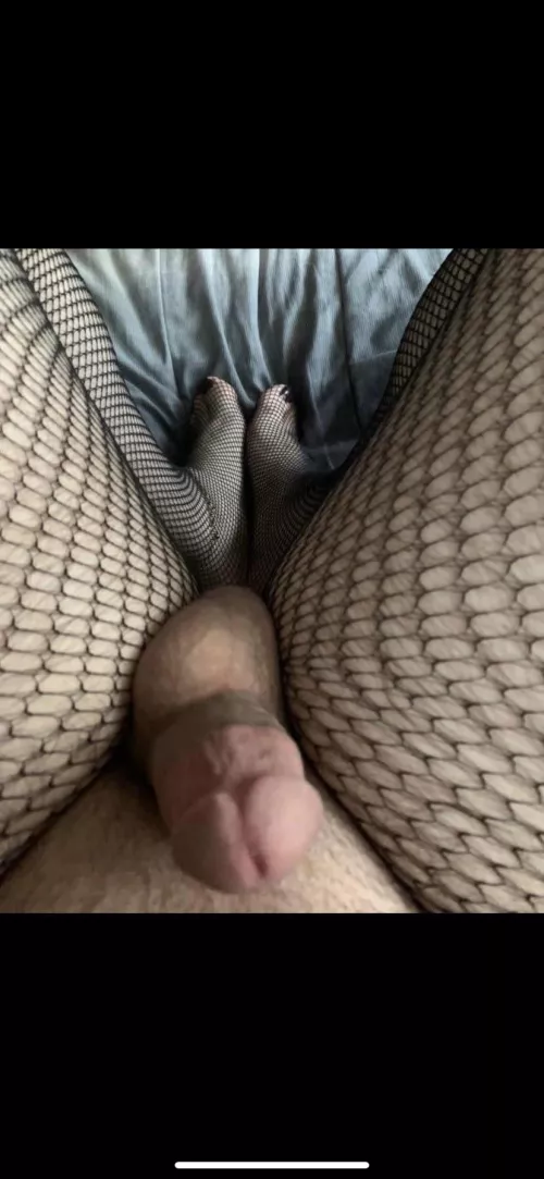 My cock needs to be sucked