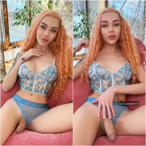 My dick seems to be getting hard fast 💘