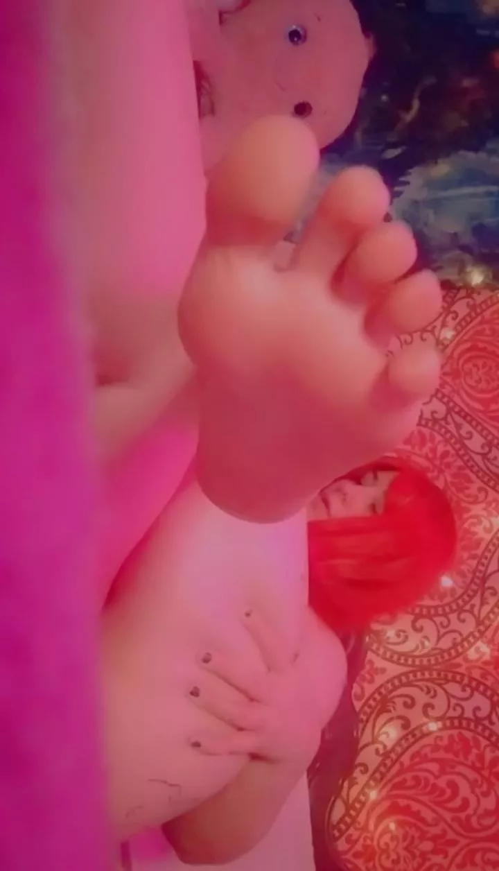 My favorite is smashing my feet onto your face [F]