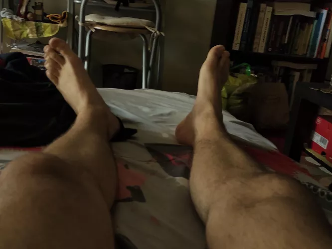 my feet are bored...