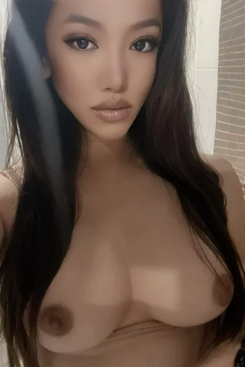 My first face in nude🤭