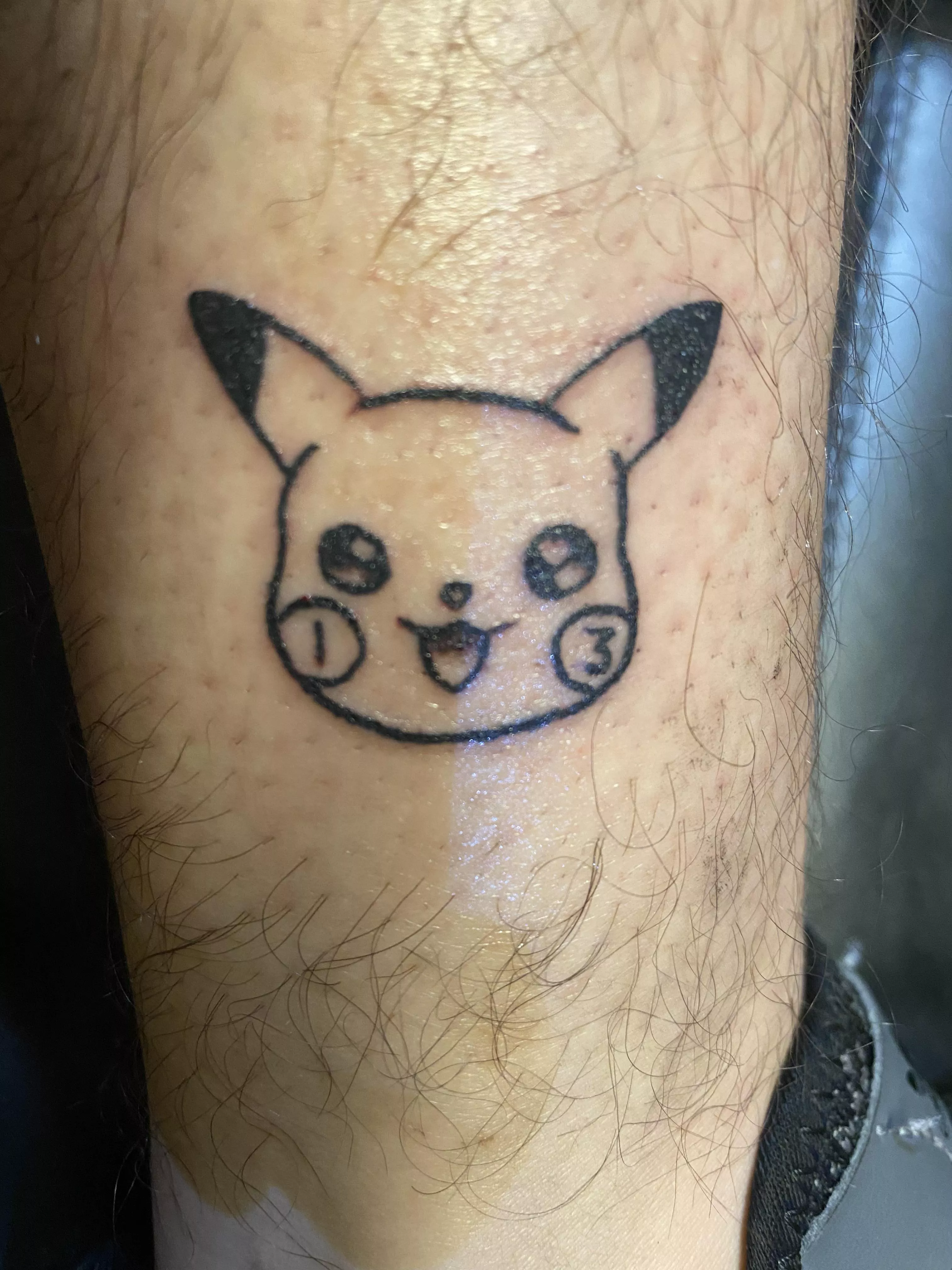 My first Friday 13th tattoo. It ain’t perfect but I like it 🥰