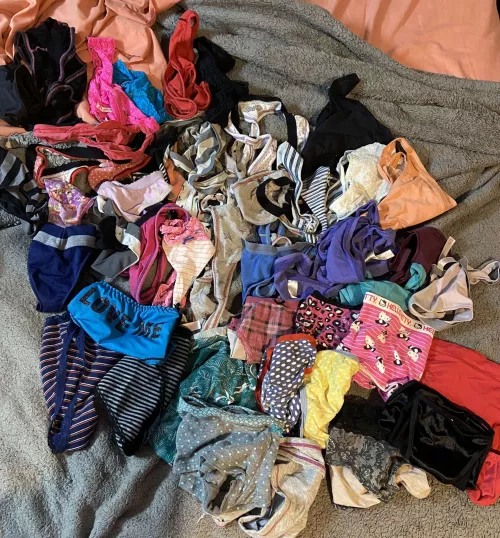 My fwb said she’s getting rid of all these and asked if I want them. I’m meeting up with her Monday to get them.