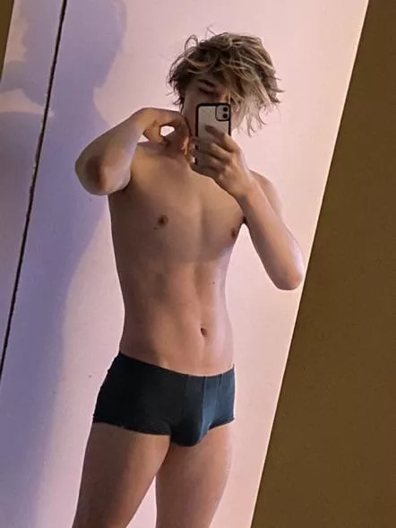 My hair always looks crazy My hair always looks crazy