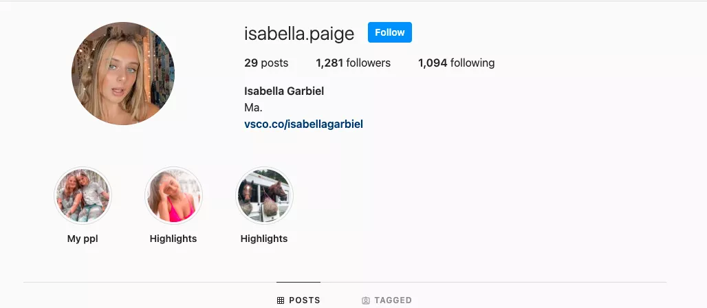 My hot sisters instagram is better than porn. She my favourite slut to jerk off to