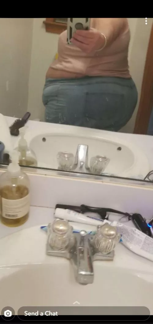 My huge fat ass on 30 jean size
