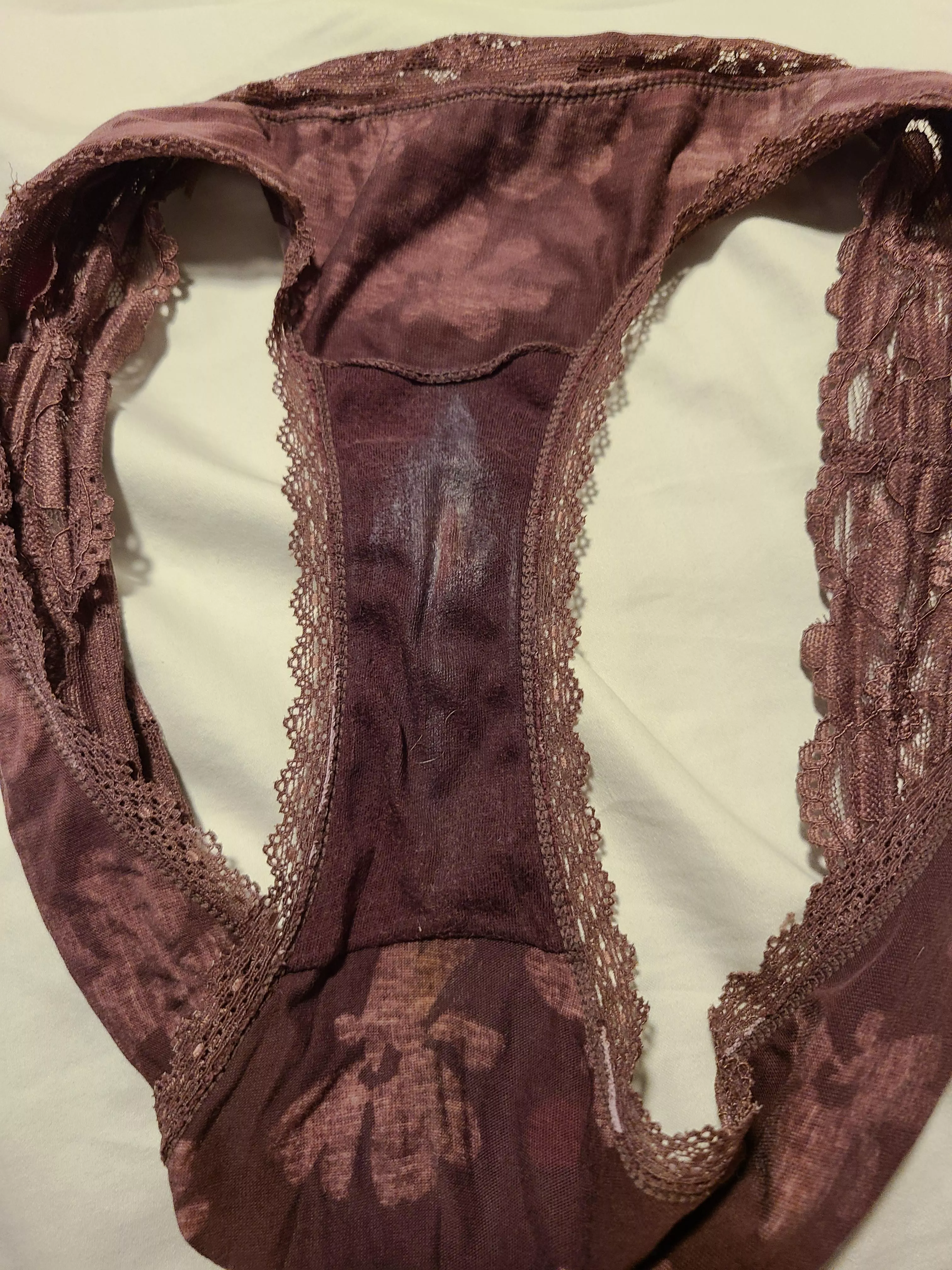 My most sweaty panties I've had in awhile! Cum lick them! 😋