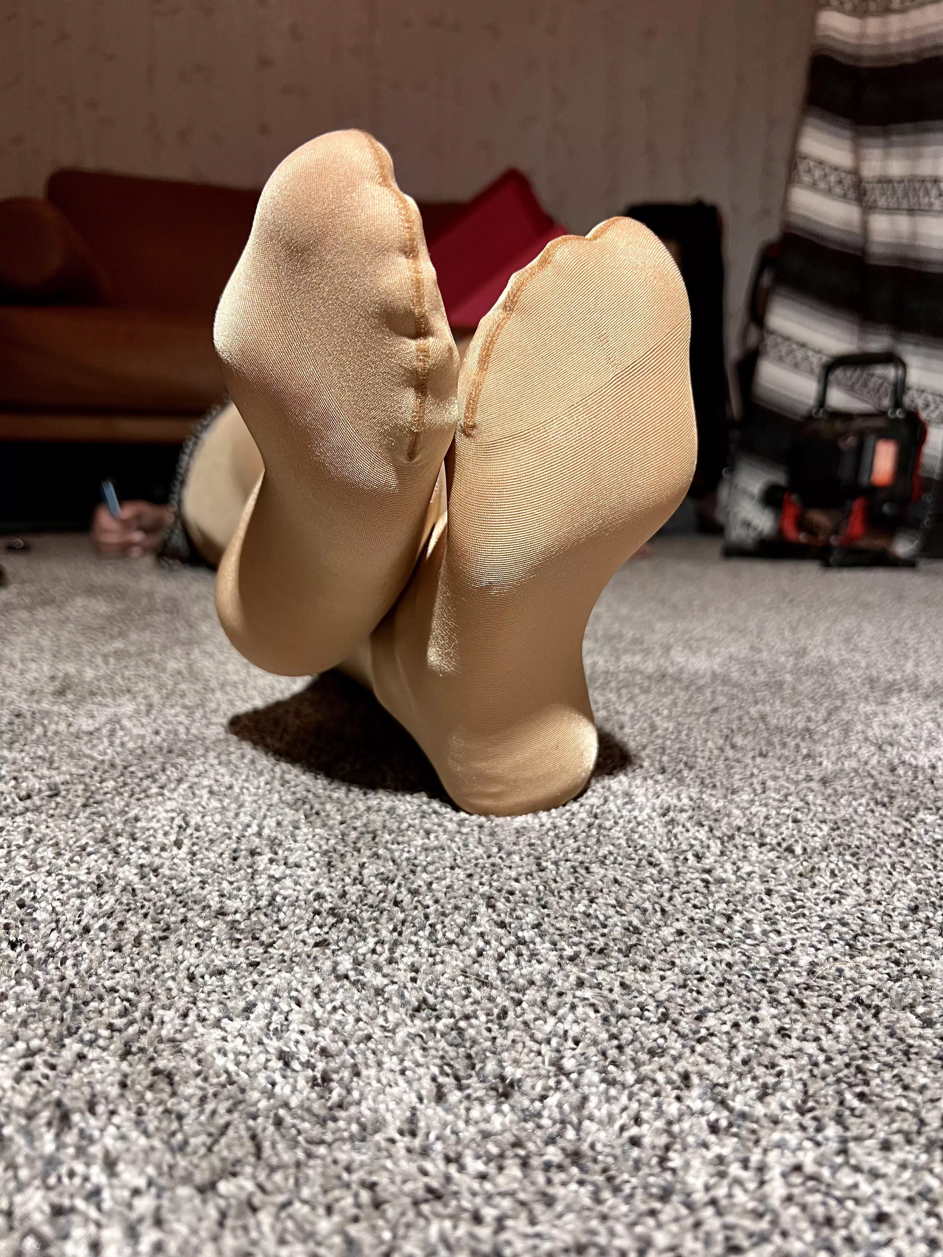 My pantyhose feet need to be rubbed. 😏