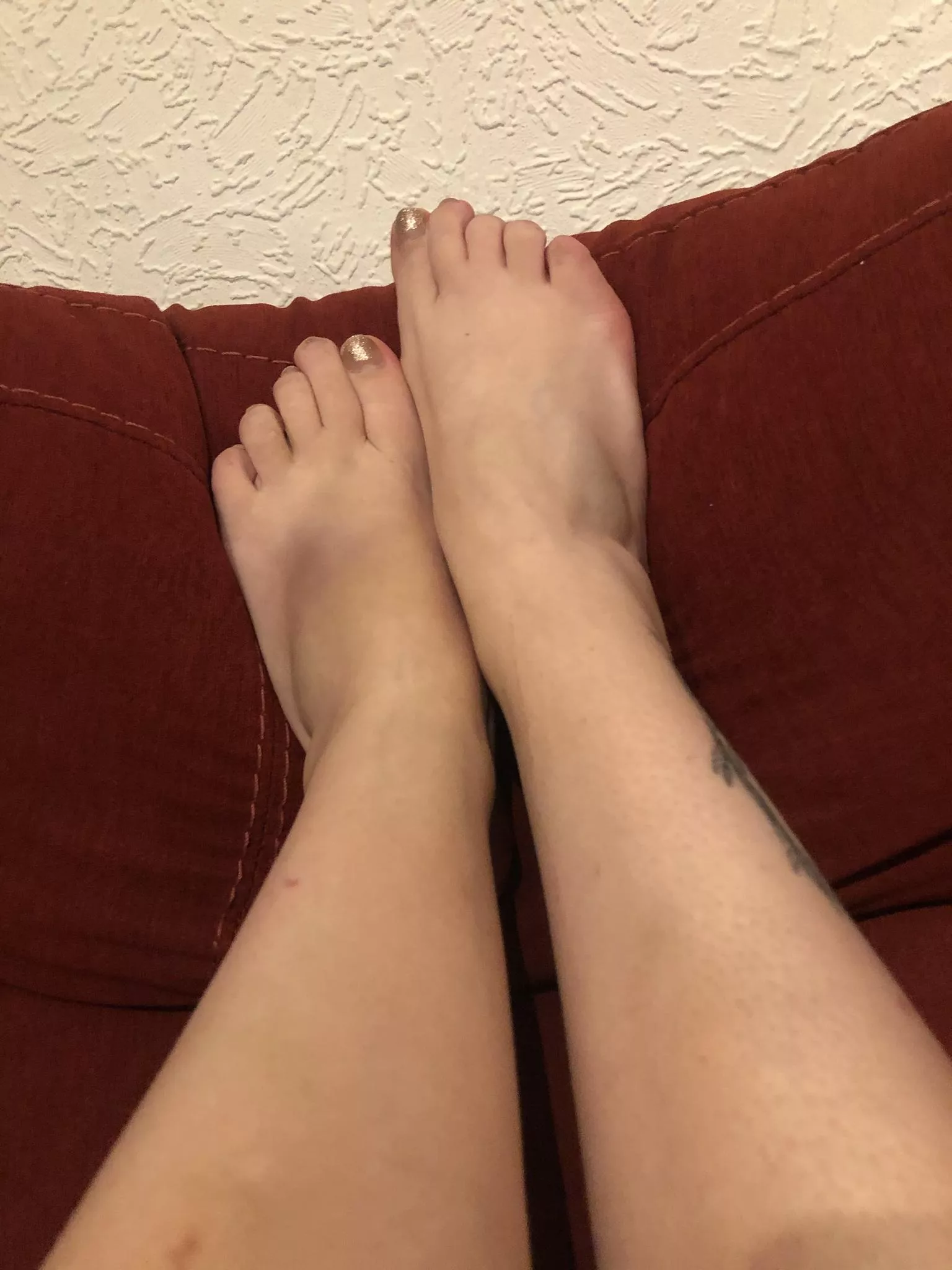 My poor bruised feet after a weekend hiking😭 what color toes do you think would distract from the giant bruise and make my toes suckable again?