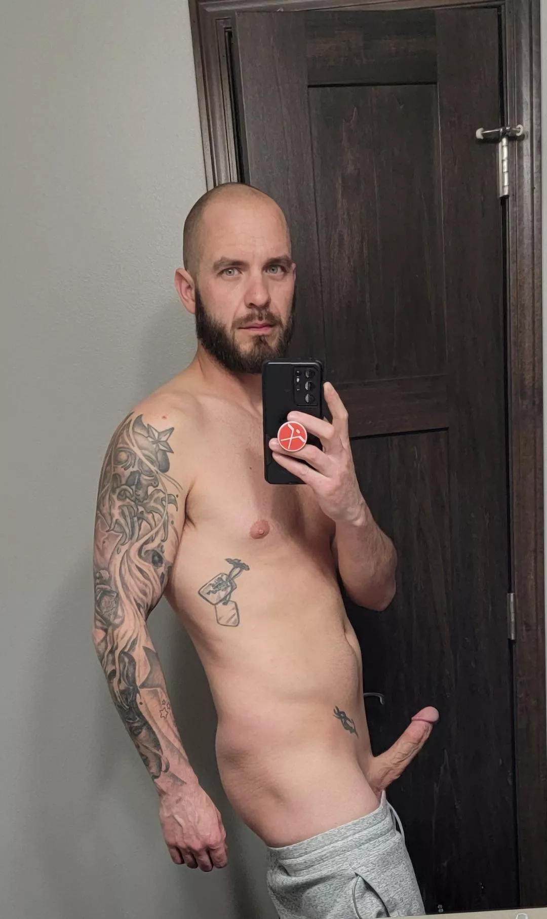 my pull out game is nonexistent 😈 my pull out game is nonexistent 😈