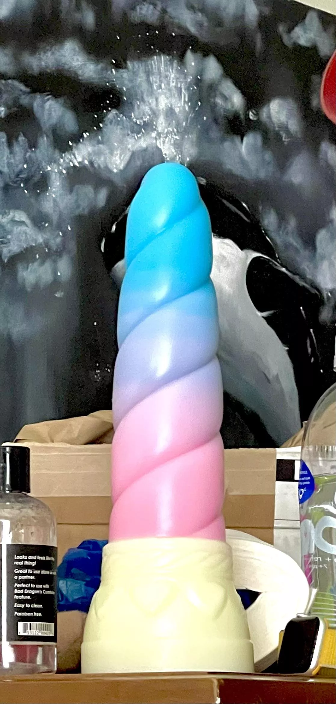 Mystic conveniently placed in front of painting 😂