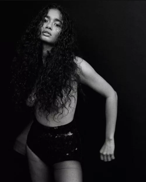 Naisha Bhargabi </> Akula Madhu