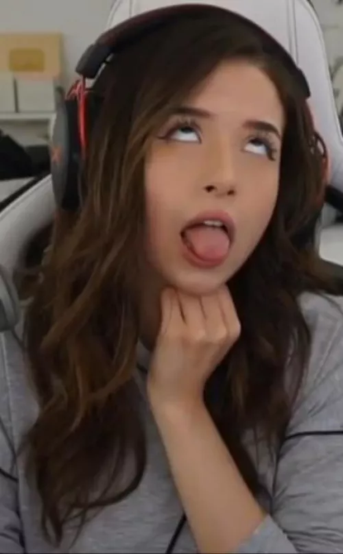 need a bud to give me Joi and make me blow a huge load as pokimane