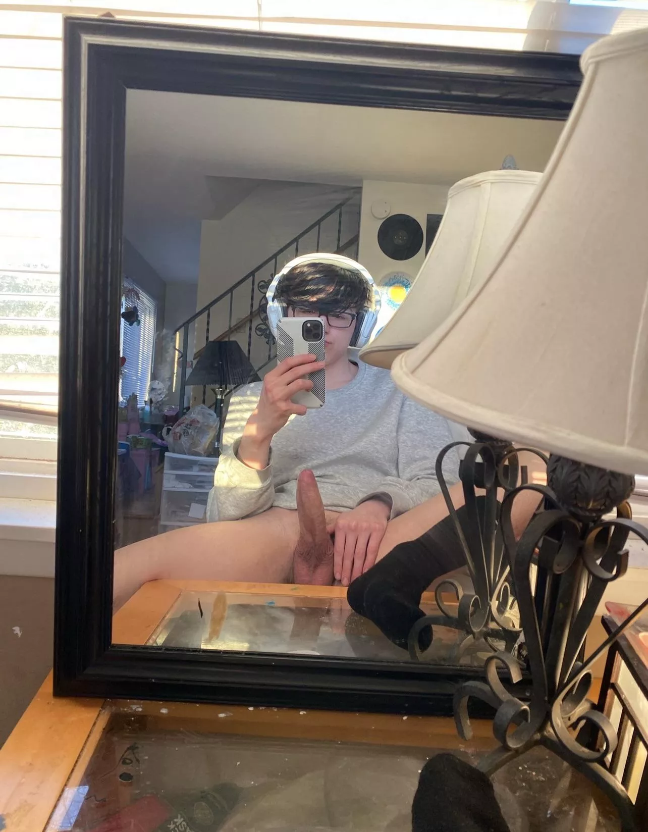 Need a fellow gamer to suck me off 😋 Need a fellow gamer to suck me off 😋