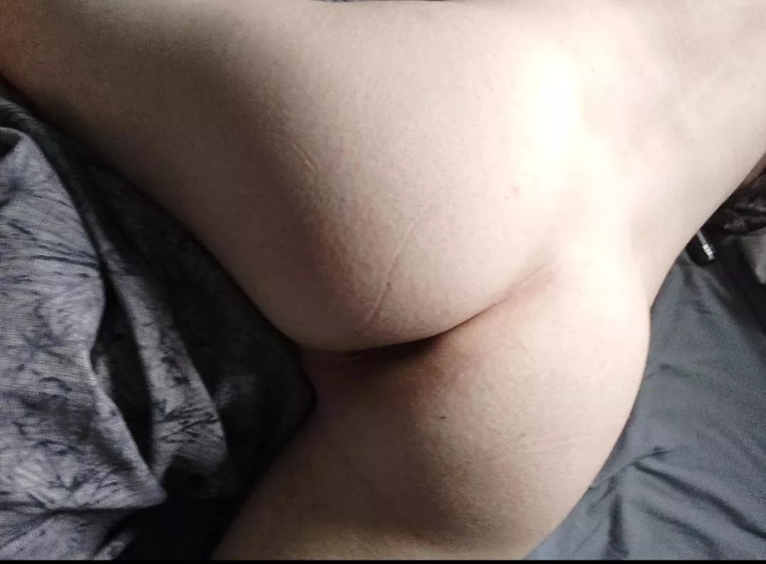 need someone to stretch me out 😏