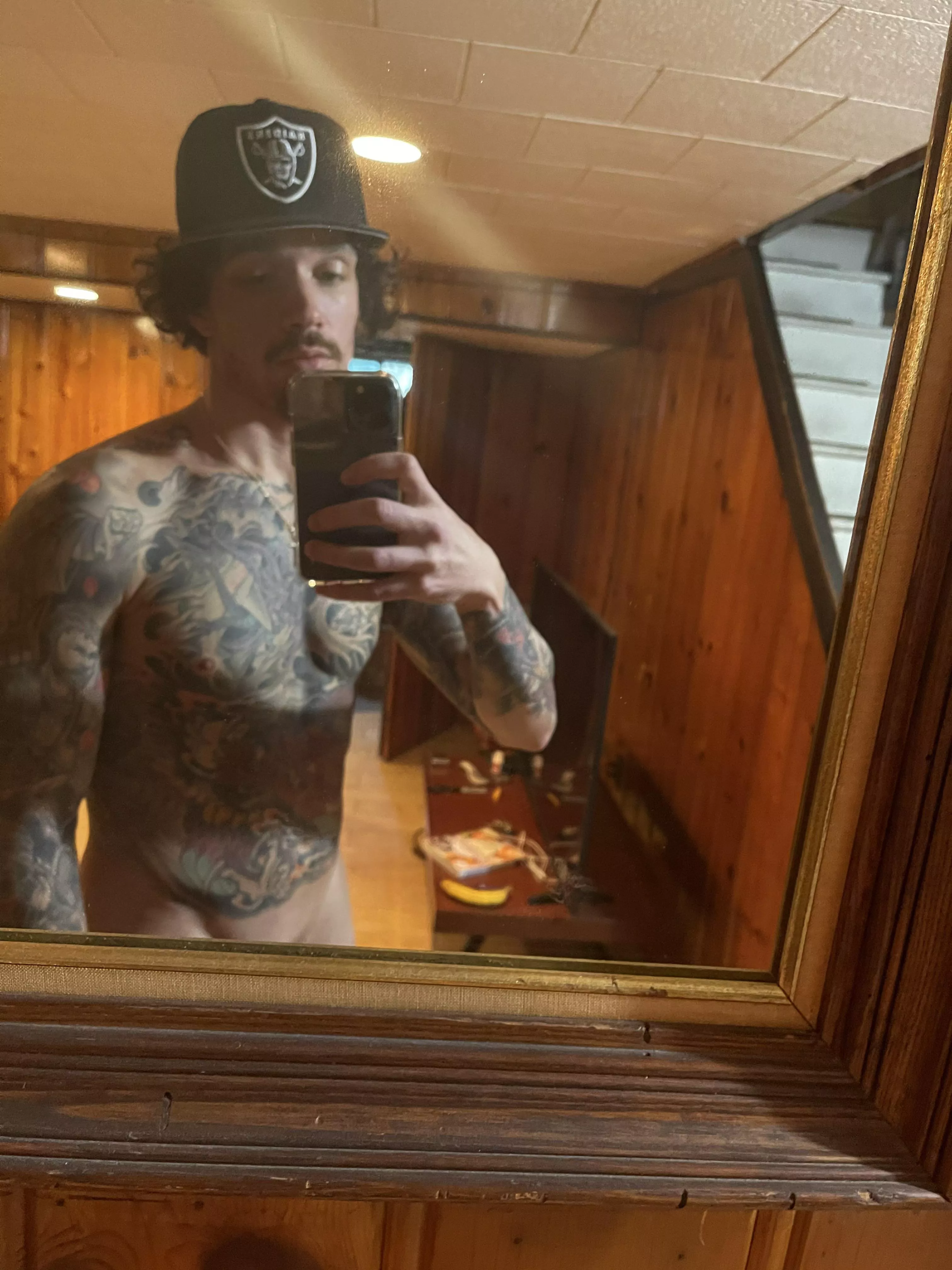 Need to tat my MF neck ‼️🏴☠️☠️🤙🏼 Need to tat my MF neck ‼️🏴☠️☠️🤙🏼