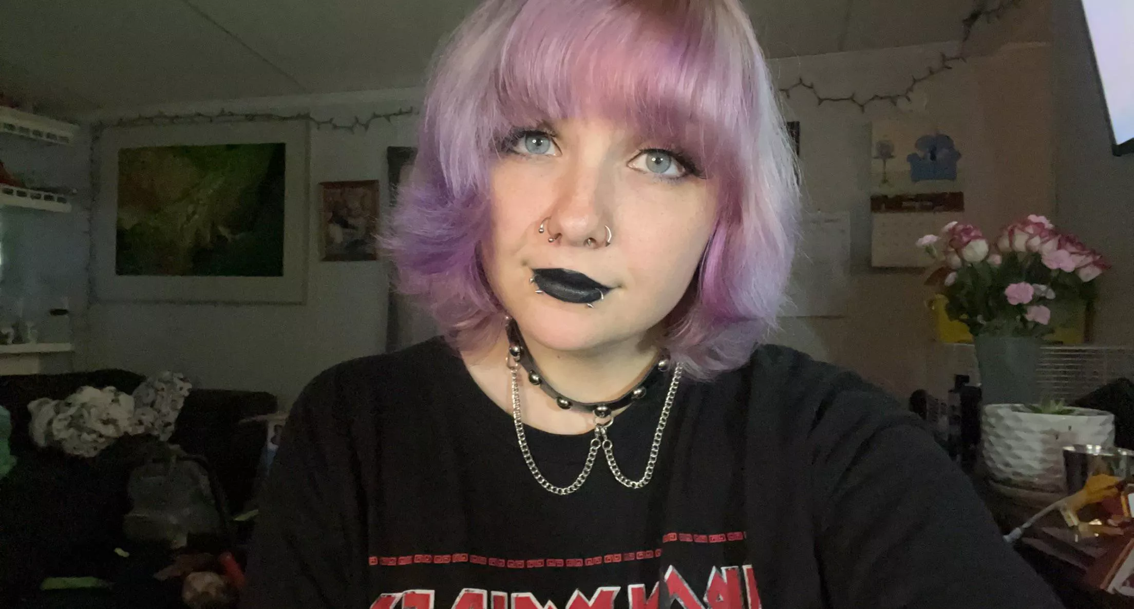 Never had a gf, barely experienced anything with a girl..🥺🏳️‍🌈