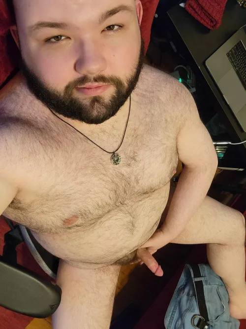 Never thought I'd have a job where I could wear my birthday suit 🙃