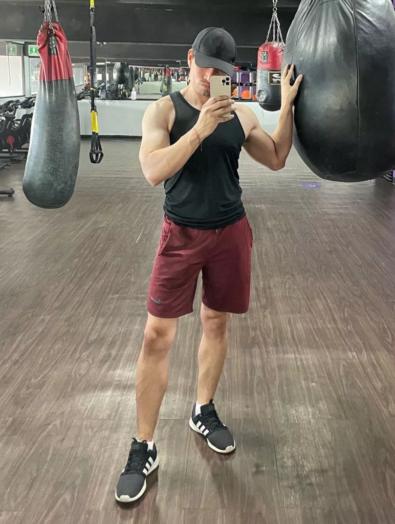 New pair of shorts 😛 New pair of shorts 😛