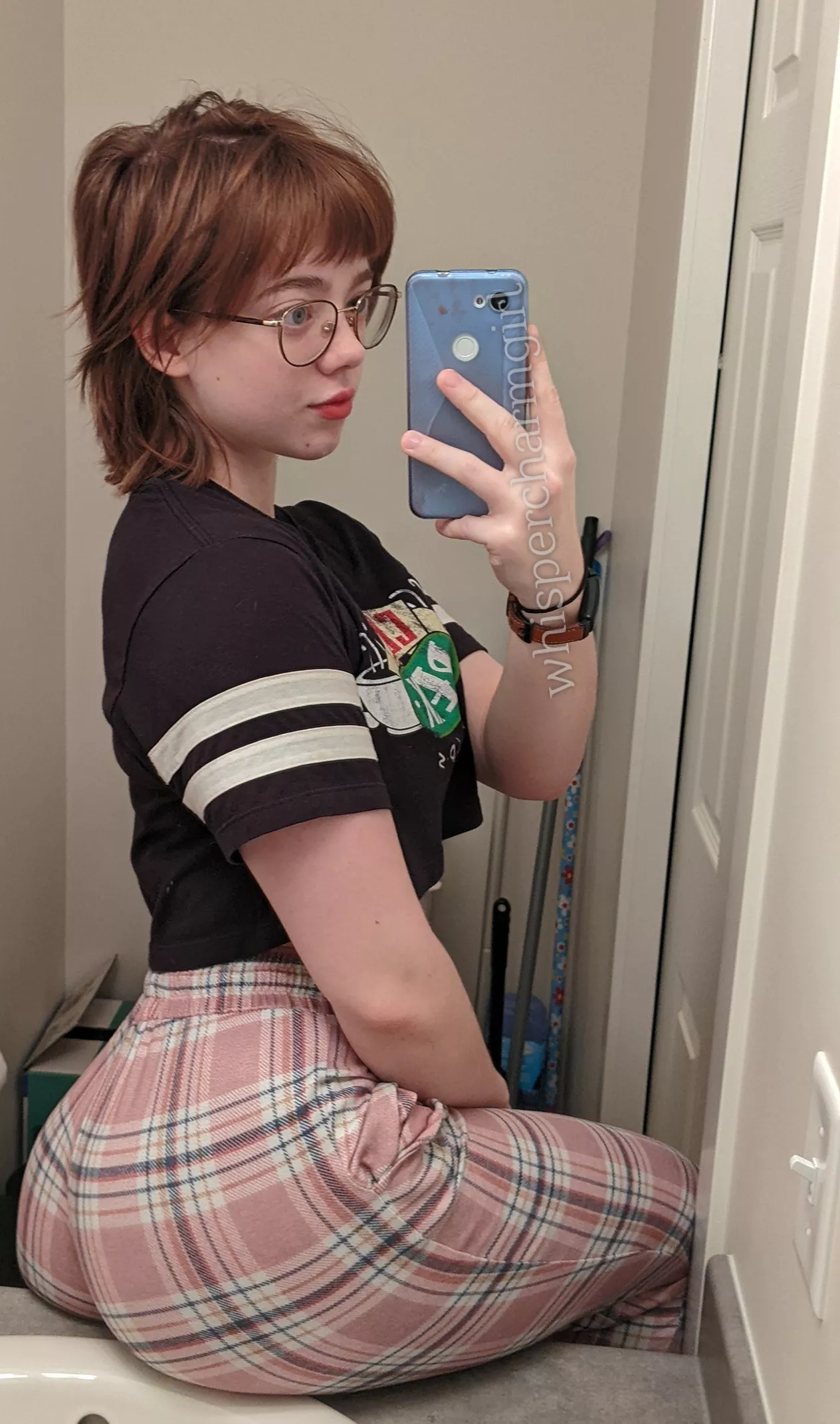 New pajama bottoms ❤️😘 (20F)